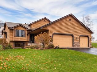 3175 Aspen Ave, Maple Plain, MN 55359