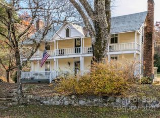 431 Buffalo Creek Rd, Lake Lure, NC 28746