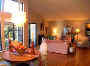 221 E Fieldcrest Ln, Oro Valley, AZ 85737