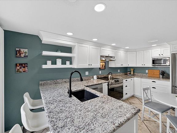 4th image of 6937 S Knolls Way