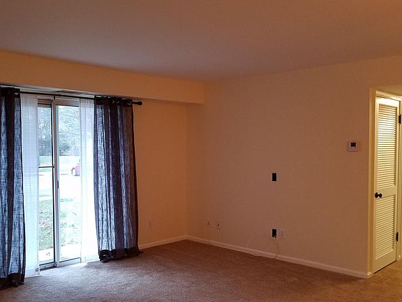 4th image of 13646 Orchard Dr