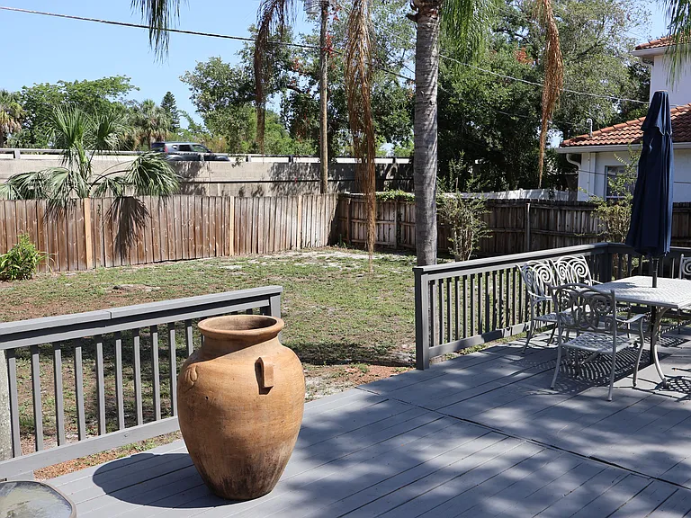 3811 S Drexel Ave — Photo 29
