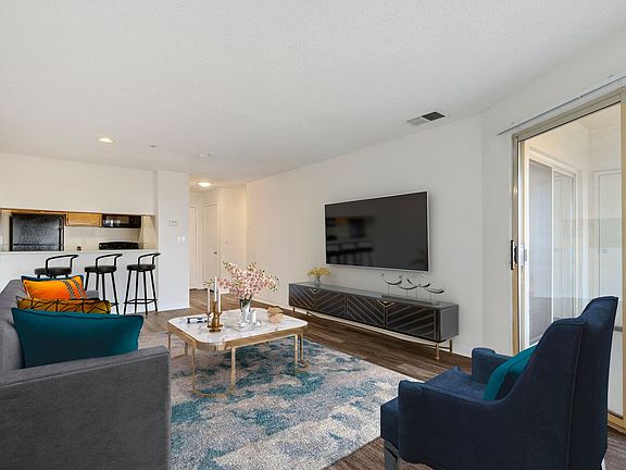 4th image of 8301 Ashford Blvd APT 301-0607