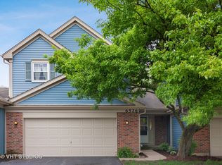 6526 Barclay Ct, Downers Grove, IL 60516