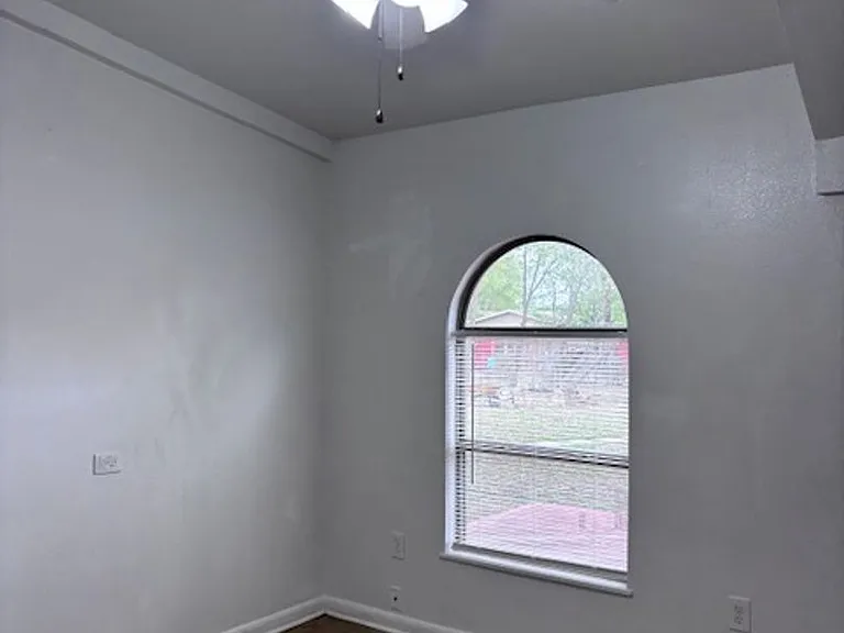 2607 W Craig Pl — Photo 19