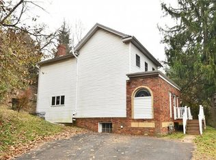 1208 Greenhill Rd, Pittsburgh, PA 15209