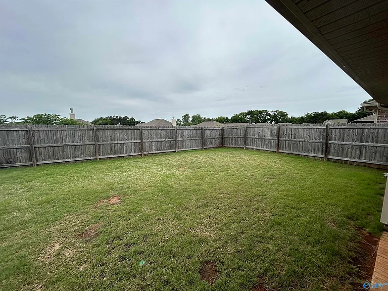 122 Daymark Dr — Photo 30