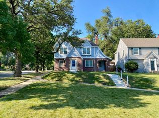 700 E Gregory Blvd, Kansas City, MO 64131