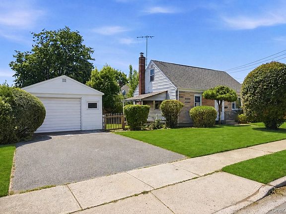 2nd image of 1082 Myron Street
