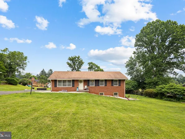 7202 Academy Rd, Warrenton, VA 20187