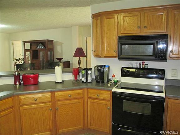 2nd image of 11291 Locust Dale Ln
