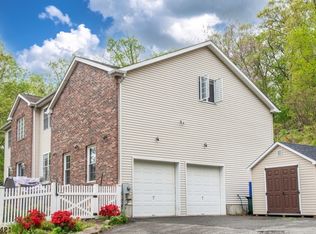 9 Meriden Rd, Rockaway, NJ 07866