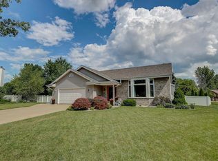 8491 66th Ct, Pleasant Prairie, WI 53158