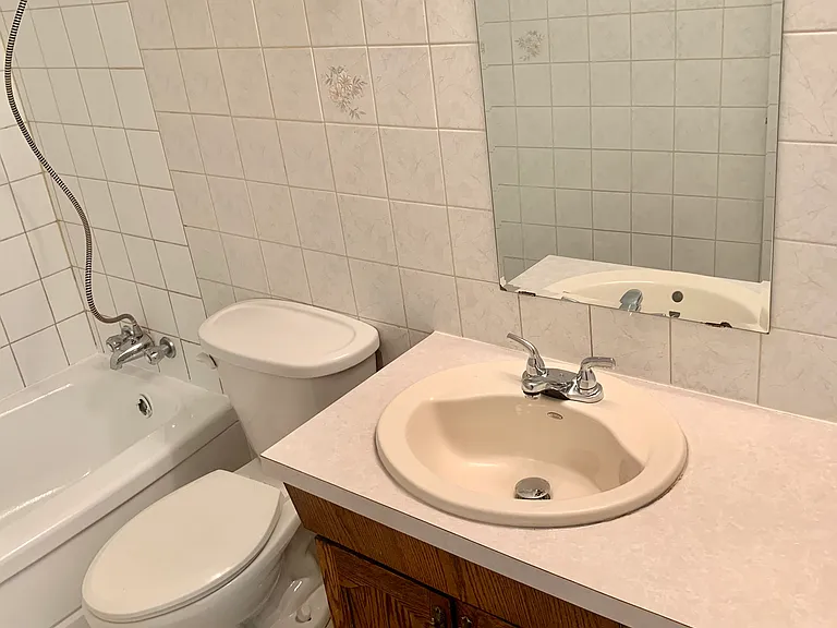 10025 152nd St NW — Photo 7