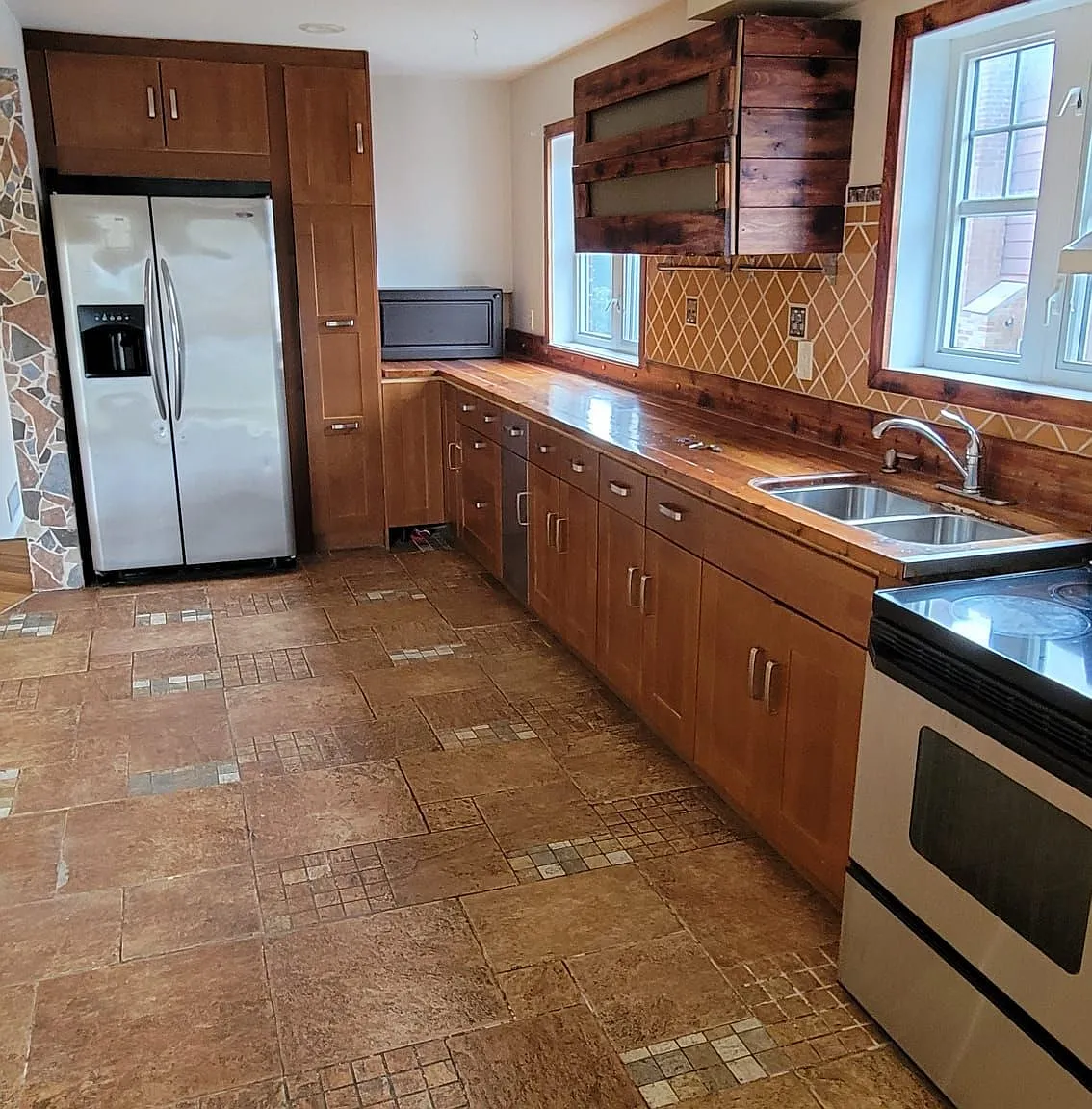 3 bed, $2,499 — Photo 3