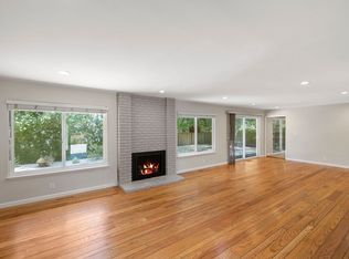 810 Monte Rosa Dr, Menlo Park, CA 94025