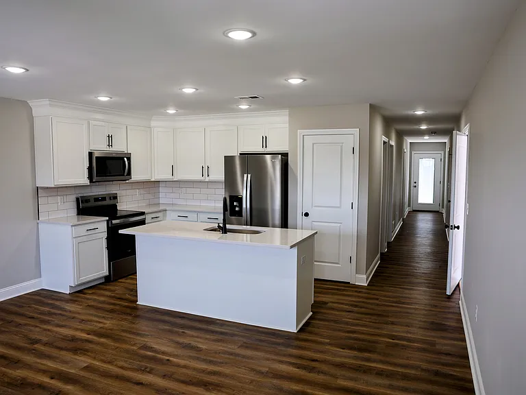 5001 Melana Way — Photo 4