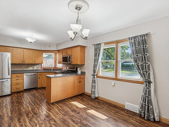 4th image of 3408 50th Ave N