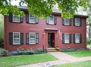 1015 Massachusetts Ave, Lexington, MA 02420