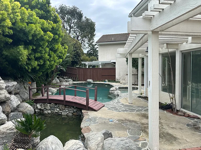 4901 Royce Rd — Photo 7