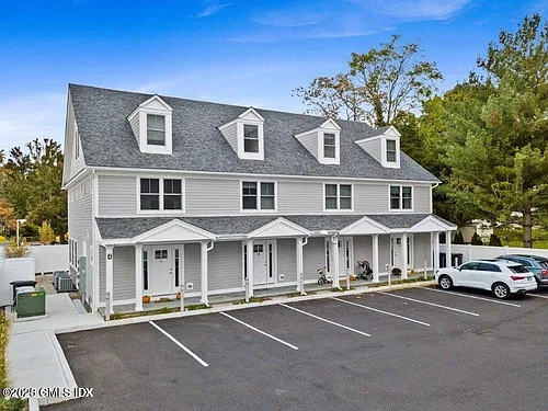 4 Orchard St #N Photo 1