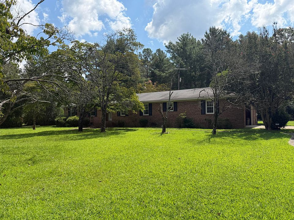 1st image of 1953 Pinewood Rd