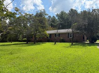 1953 Pinewood Rd, Sumter, SC 29154