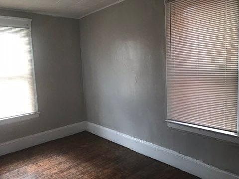 5th image of 4732 Bridge Ave