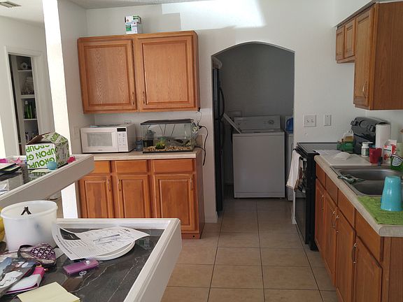 5th image of 140 Silver Beach Blvd