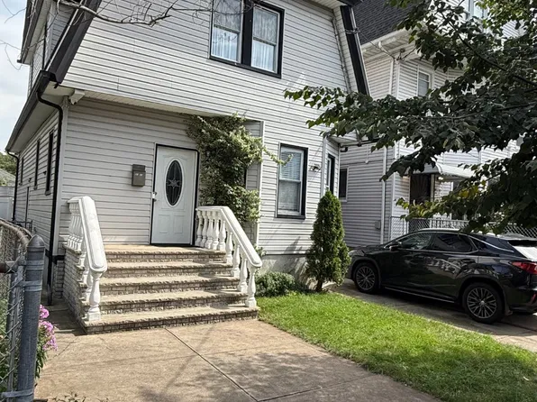 91-33 116th St, Jamaica, NY 11418