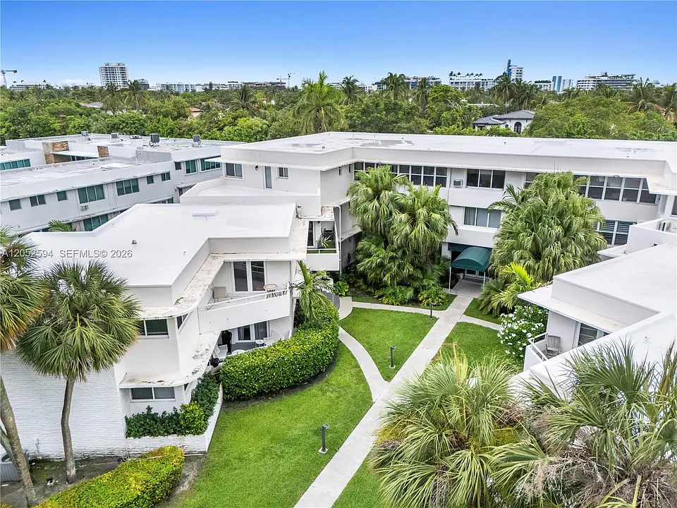 10190 Collins Ave #203