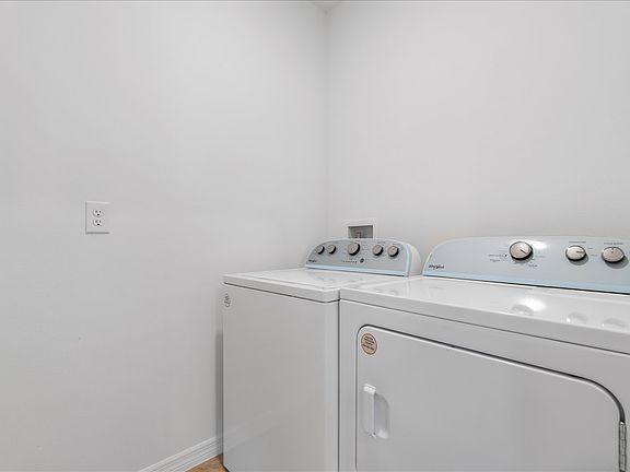 3rd image of 523 Boardwalk Ave
