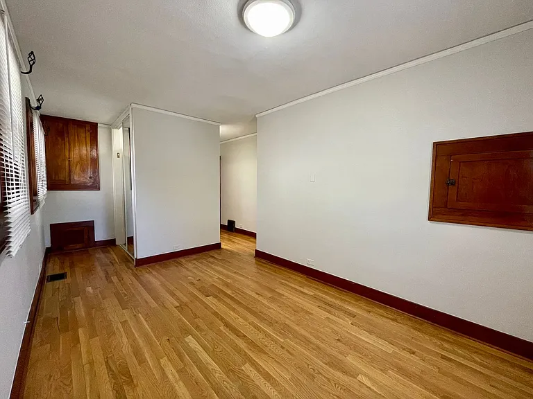 2231 S High St — Photo 13
