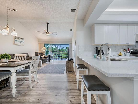 3rd image of 254 Deerwood CIR #7