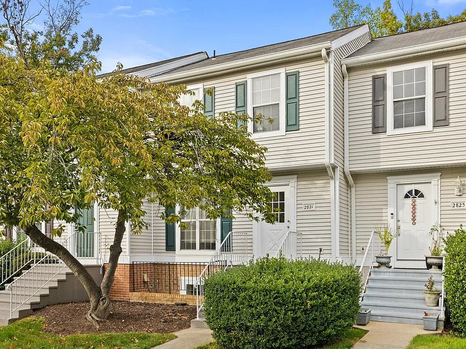 2821 Madeira Ct