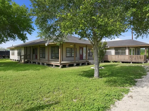 197 County Road 460, Alice, TX 78332
