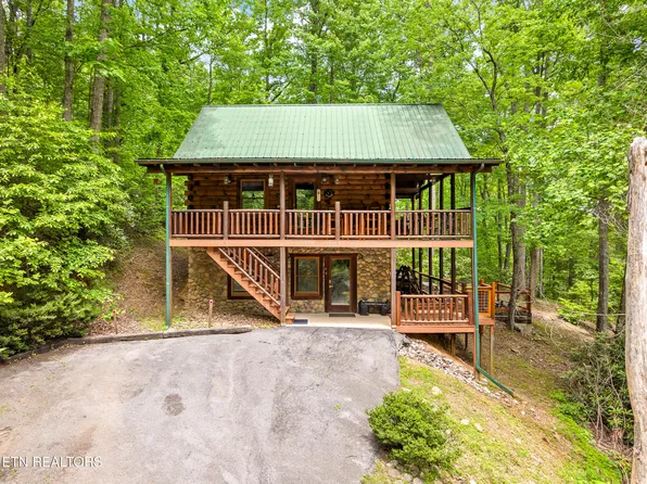 4230 Alyssa Way, Gatlinburg, TN 37738