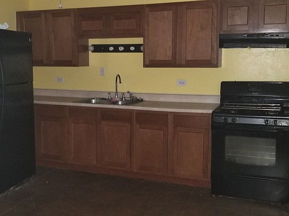 4th image of 18501 Cicero Ave