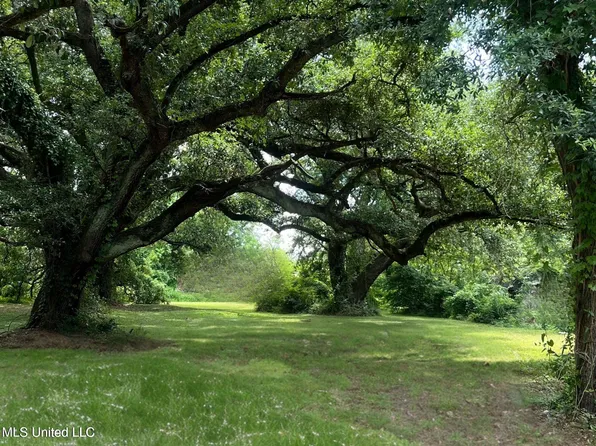 Fournier Ave, Gulfport, MS 39501