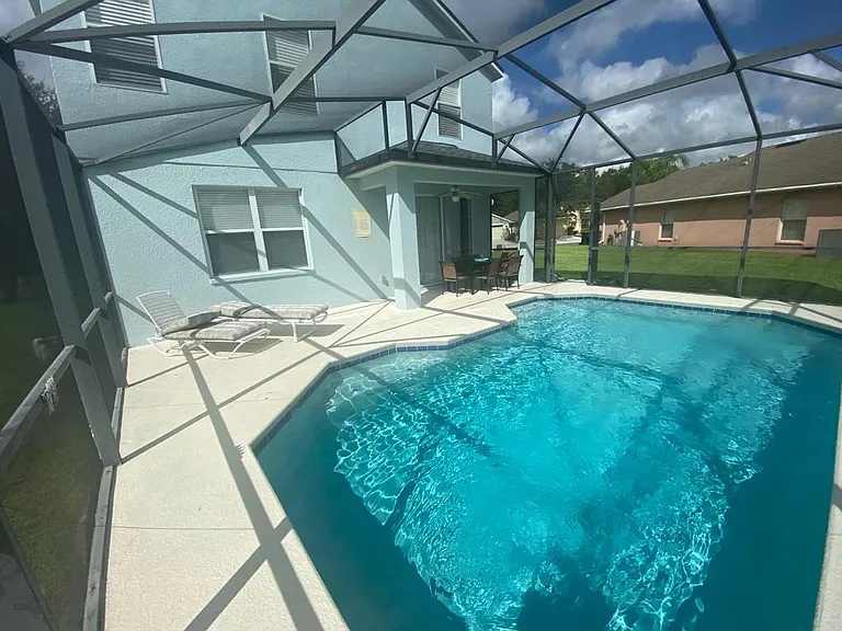 1024 Sandy Ridge Dr — Photo 3
