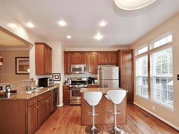 4th image of 3518 Ellery Cir