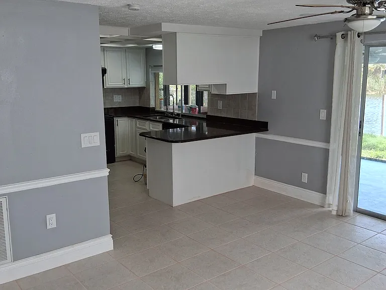 3611 Rock Royal Dr — Photo 13