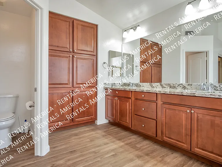 2631 S Leonard Pl — Photo 24