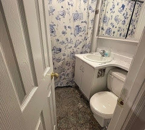 5th image of 235 E 13th St APT C