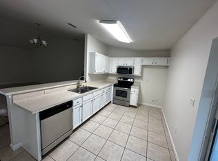 9 Plateau Ln #B, Palm Coast, FL 32164
