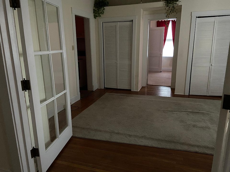 1st image of 4034 S Jefferson Ave