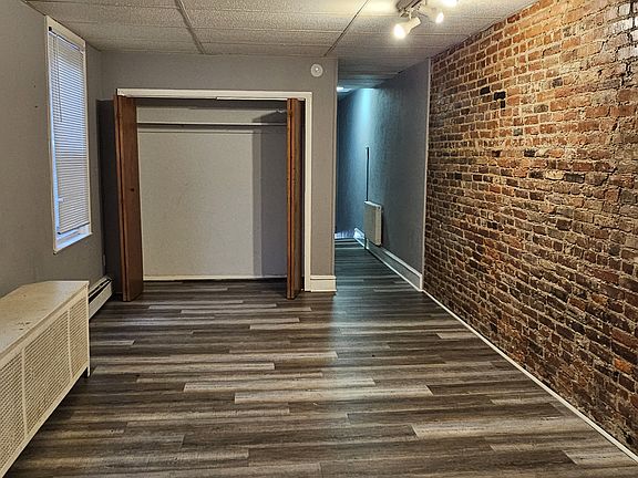 3rd image of 6734 Torresdale Ave Floor 2