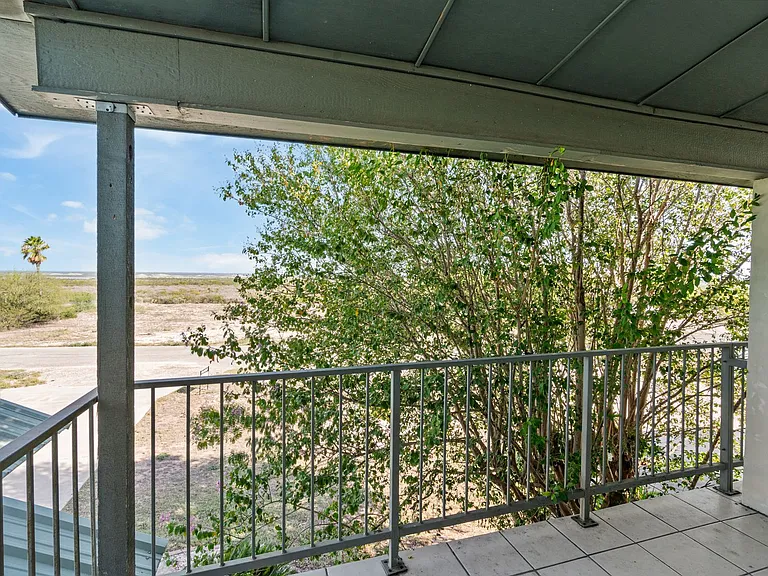 854 Lago Vista Dr — Photo 21