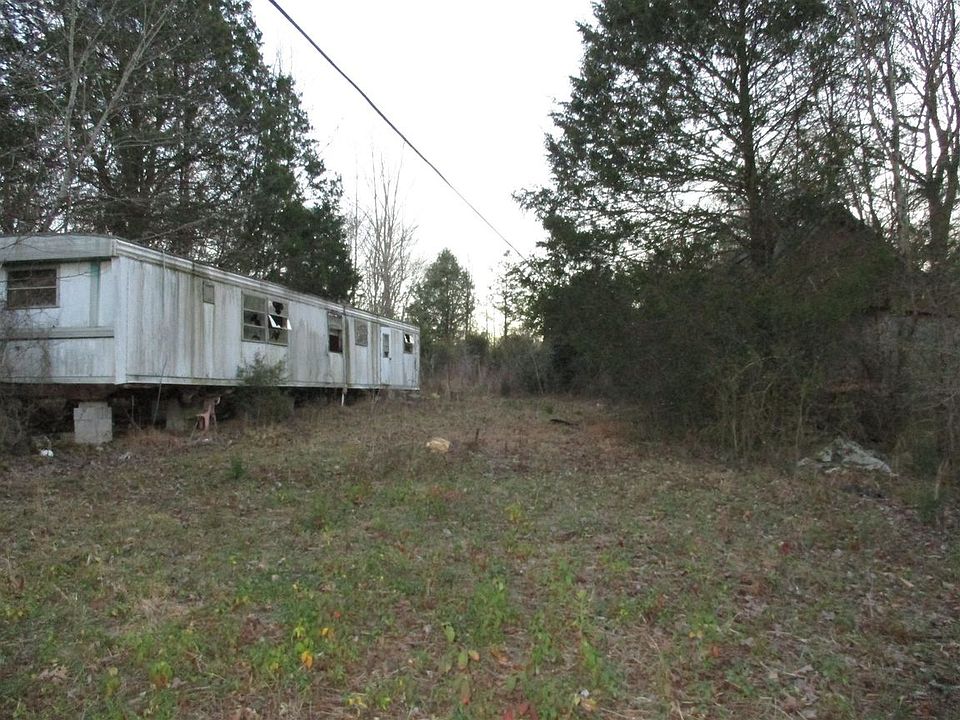 2nd image of 661 Dunk Blanton Rd