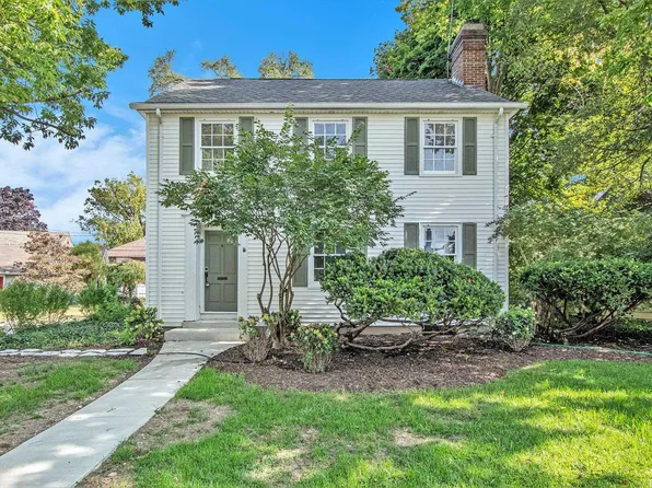 1111 Sunnymede Ave, South Bend, IN 46615